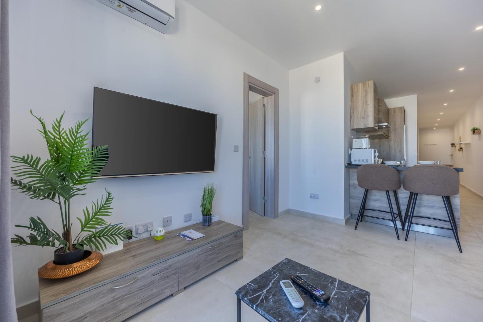 Ferienwohnung Ii-Kamra Ta Golu 5 Min Walk From St Julians San Ġwann Exterior foto
