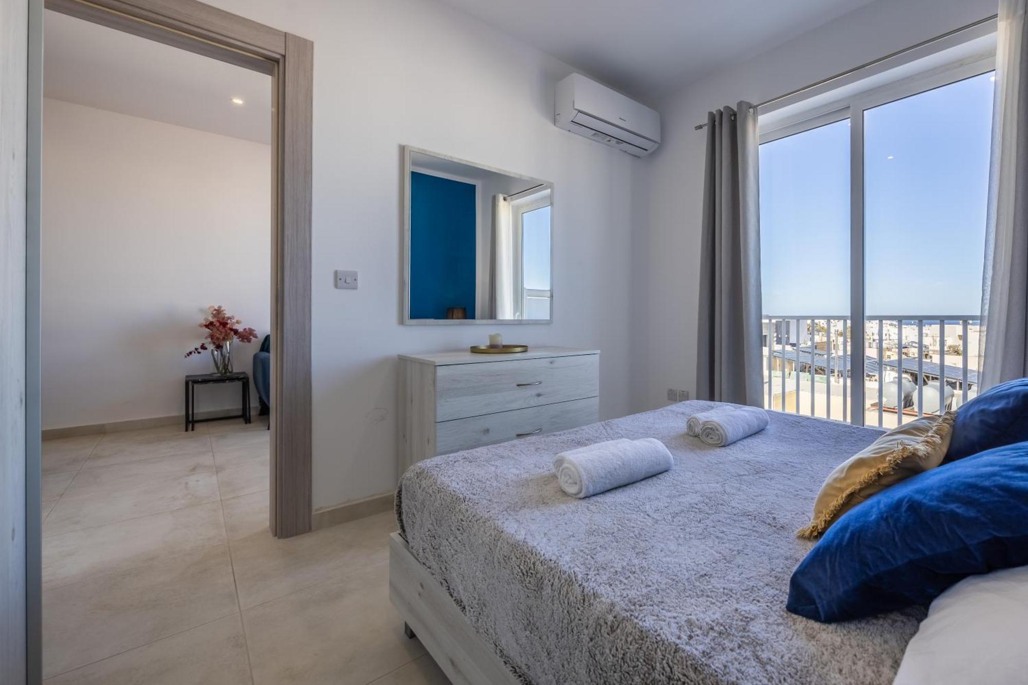 Ferienwohnung Ii-Kamra Ta Golu 5 Min Walk From St Julians San Ġwann Exterior foto